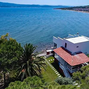 Yfn Urla Seaside House Tatil Evi