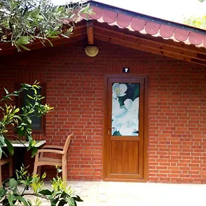Kervan Tatil Koyu Orman Evi